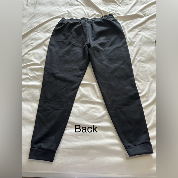 Black cold gear loose fit track pants - Picture 2 of 4